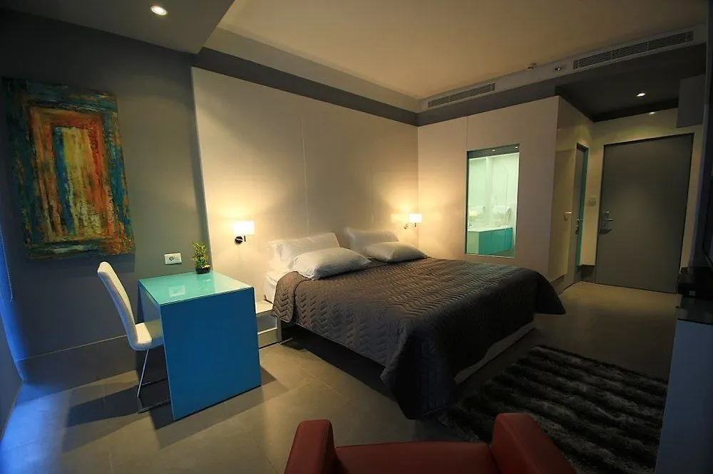 Hotel Unit For Living contacts